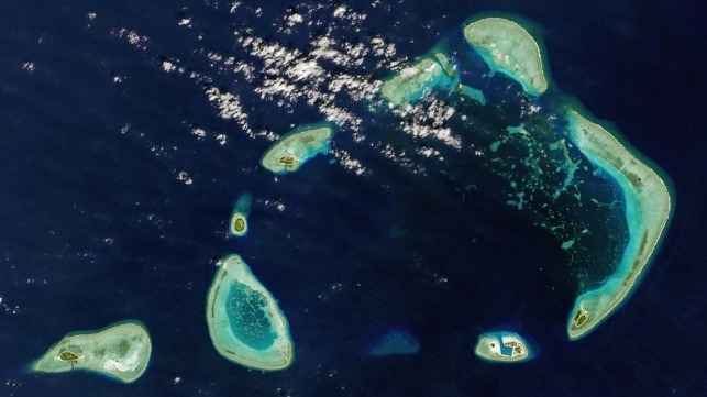 A satellite view including Antelope Reef, Pattle Island, Drummond Island, Duncan Island, Palm Island, Robert Island, Observation Bank and Money Island, part of the disputed Paracel Islands located in the South China Sea, 2016 (USGS)