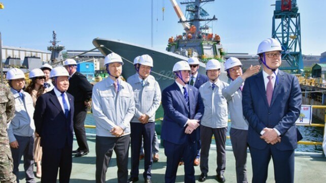 Senior U.S. Navy officials tour Hyundai Heavy Industries, 2025 (USN file image)