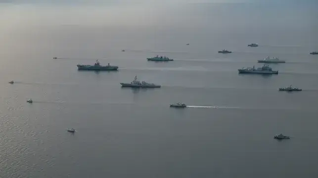 U.S. and allied warships under way for a NATO exercise in the Baltic, 2025 (USN file image)
