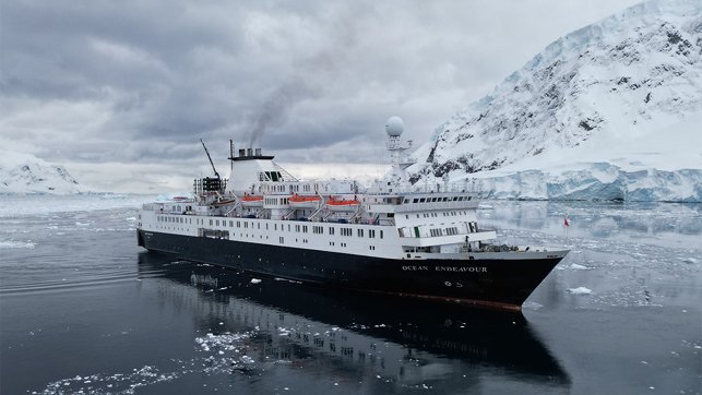 expedition cruise ship