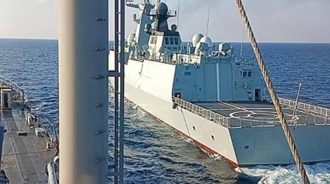 Chinese Navy and Philippine Navy 