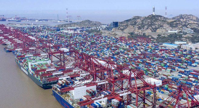 Shanghai container port