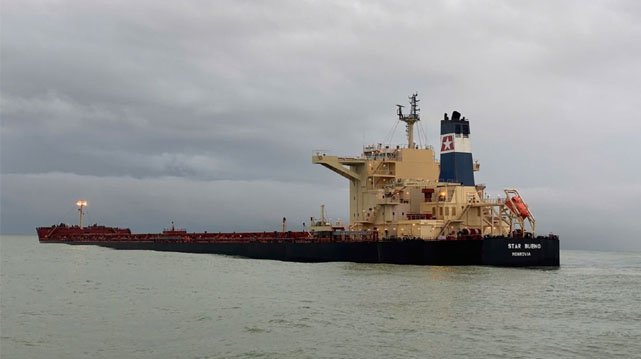grounded bulker off Vietnam